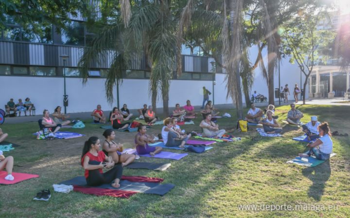 #Yoga @mcbelgrano @deportemalaga-24