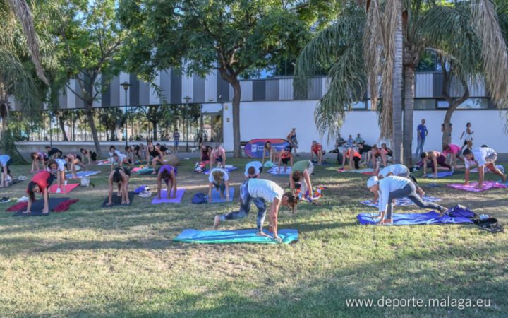 #Yoga @mcbelgrano @deportemalaga-5