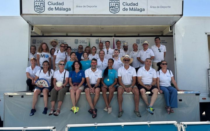 Equipo travesía a nado 2025