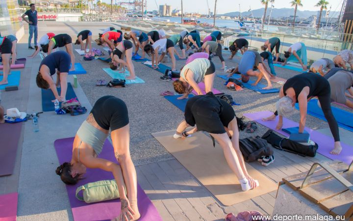 #yoga #deporteenferia @mcbelgrano @deportemalaga-36