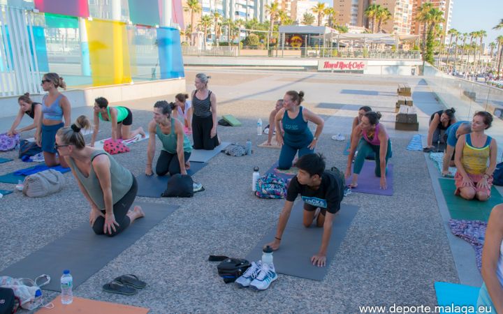 #yoga #deporteenferia @mcbelgrano @deportemalaga-50