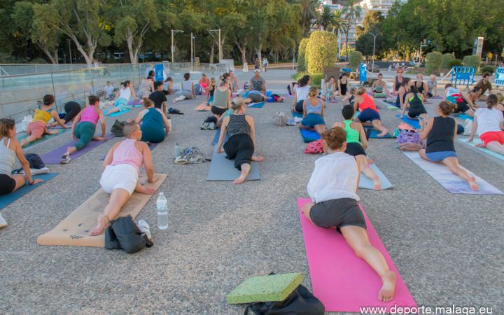 #yoga #deporteenferia @mcbelgrano @deportemalaga-51