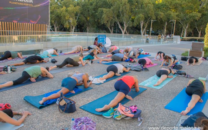 #yoga #deporteenferia @mcbelgrano @deportemalaga-52