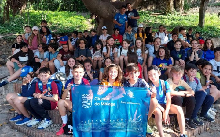 Ceip Carmen de Burgos@deportemalaga #pequesendas (2)