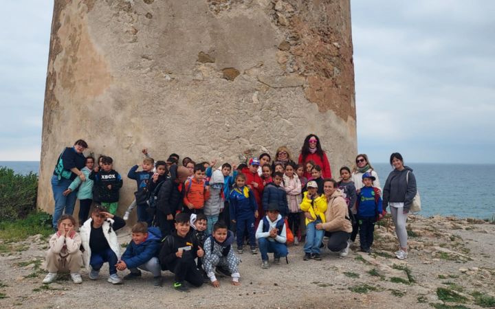 ceipcerrocoronado @deportemalaga #pequesendas (1)