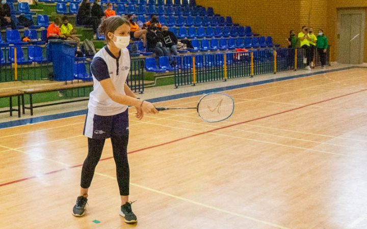 Pablo_Bádminton_JJDDMM@deporte.malaga.eu  (93)