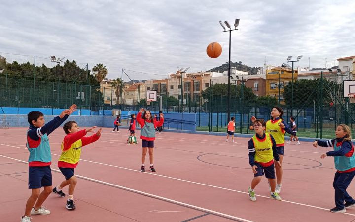 descubretudeporte #polideportivociudadjardin @deportemalaga-13